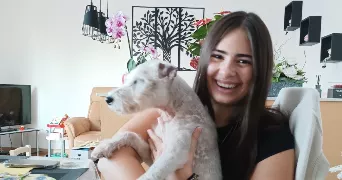 océane pet sitter à CARLING 57490