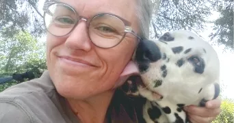 valérie pet sitter à Le Thor 84250