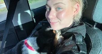 téa pet sitter à SAULX LES CHARTREUX 91160