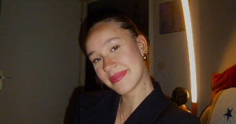 jade pet sitter à NEUILLY SUR MARNE 93330_0
