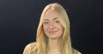 manon pet sitter à DIEULEFIT 26220