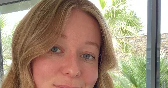 sarah pet sitter à PARIS 20 75020