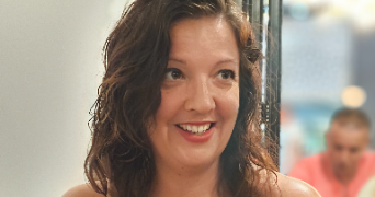 laura pet sitter à TREMBLAY EN FRANCE 93290_0