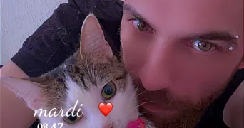 stanislas pet sitter à LE COTEAU 42120