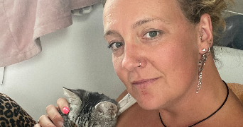 sarah pet sitter à ST JEAN DE BRAYE 45800_1