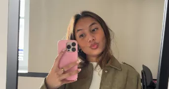 leia pet sitter à OULLINS 69600