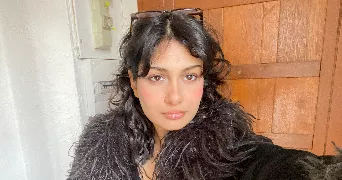 nafiseh pet sitter à VILLEURBANNE 69100