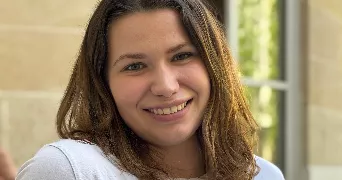 clemence pet sitter à FRESNES 94260