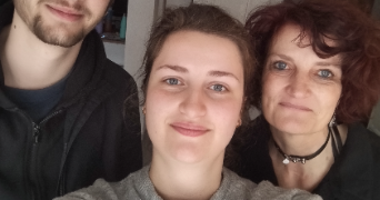 céline pet sitter à STE GENEVIEVE DES BOIS 91700_0