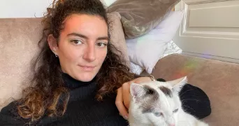lucille pet sitter à LYON 05 69005