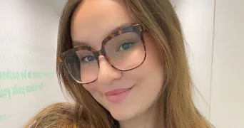 jade pet sitter à COURBEVOIE 92400