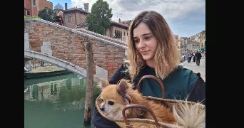 sarah pet sitter à Dijon 21000