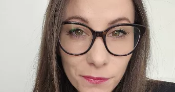 pauline pet sitter à SURESNES 92150