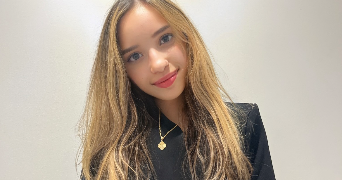 dina pet sitter à PARIS 07 75007_0