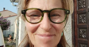 karine pet sitter à FOURQUES 66300