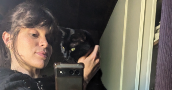louise pet sitter à VALENCE EN POITOU 86700_0