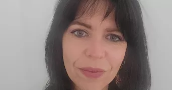 sandra pet sitter à BRINDAS 69126