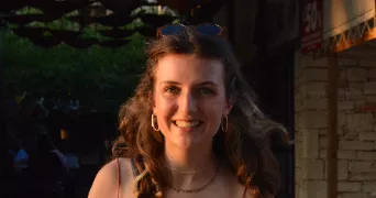 violette pet sitter à LYON 07 69007