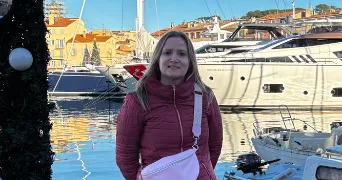 sylviane pet sitter à ST PIERRE DE CHANDIEU 69780