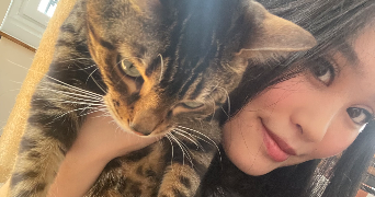 enkhgerel pet sitter à PARIS 04 75004_0