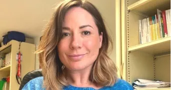 charlotte pet sitter à LA MENITRE 49250