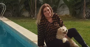 zoe pet sitter à PARIS 10 75010
