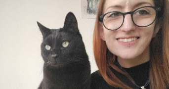 agathe pet sitter à ST GILLES 30800_0