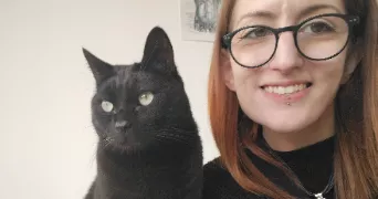 agathe pet sitter à ST GILLES 30800