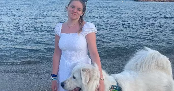 charlotte pet sitter à BONNE 74380