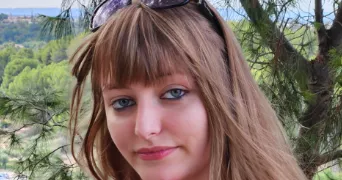 lou-ann pet sitter à ROGNAC 13340