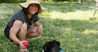 anaïs pet sitter à USTARITZ 64480_1