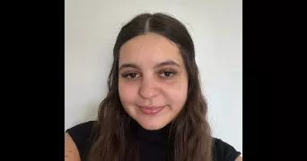 alexandra pet sitter à GIVENCHY EN GOHELLE 62580