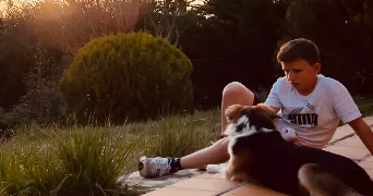 melanie dog sitter à SIMIANE COLLONGUE 13109