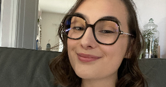 eline pet sitter à LE LOROUX BOTTEREAU 44430_1