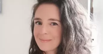 laetitia pet sitter à VERON 89510