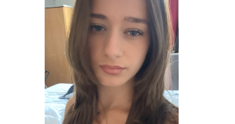 rose pet sitter à BEUZEVILLE 27210_0