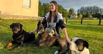 ophelie pet sitter à NOISY LE GRAND 93160_0