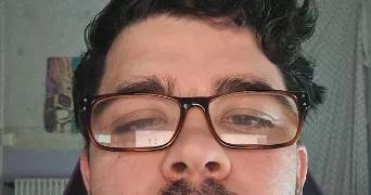 olivier pet sitter à MONTLOUIS SUR LOIRE 37270