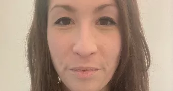 coraline pet sitter à ST QUENTIN FALLAVIER 38070