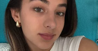 inès pet sitter à FERIN 59169