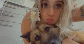 océane pet sitter à PONT SUR SEINE 10400