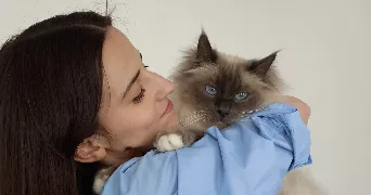 perrine pet sitter à VINCENNES 94300