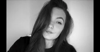 ophélie pet sitter à PONT L EVEQUE 14130