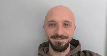 quentin pet sitter à PARIS 20 75020