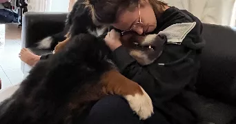 emmanuelle pet sitter à ST RAPHAEL 83700