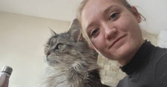 flora pet sitter à VILLEMUR SUR TARN 31340_0