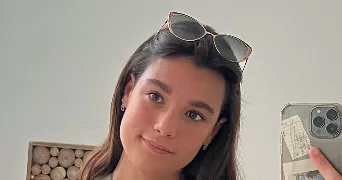 lou-anne pet sitter à ROQUEBRUNE CAP MARTIN 06190