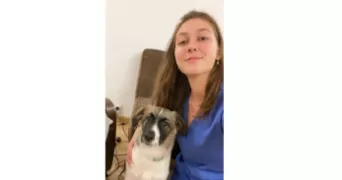 charlotte pet sitter à HOUILLES 78800