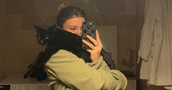 romane pet sitter à LYON 04 69004_1