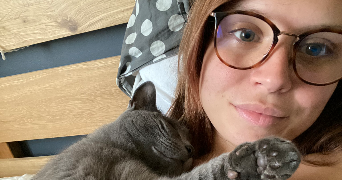 Ilona cat sitter à COULANGES LES NEVERS 58660